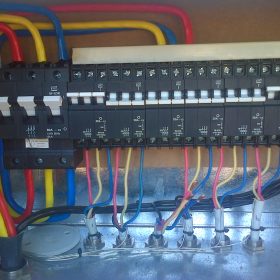 Cent Air - Electrical Services- 3PH AC MCB&CB's